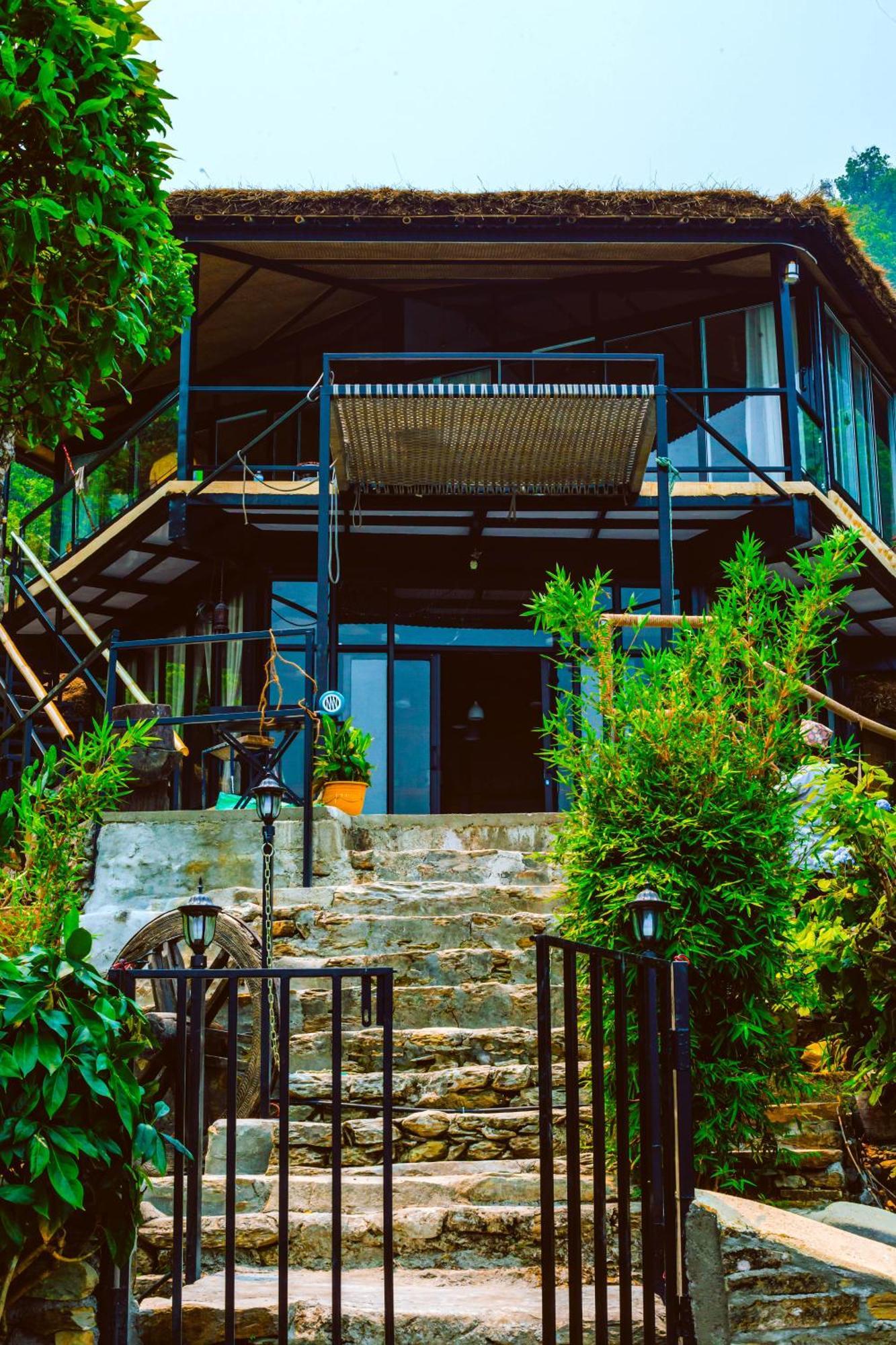 The Hideout Villa Pokhara Extérieur photo