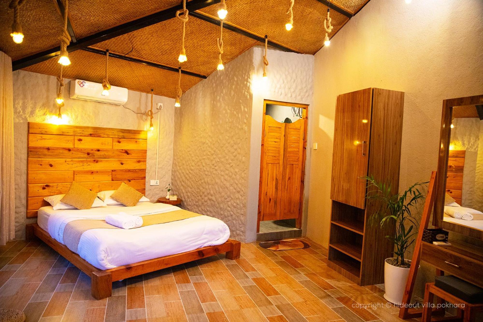 The Hideout Villa Pokhara Extérieur photo