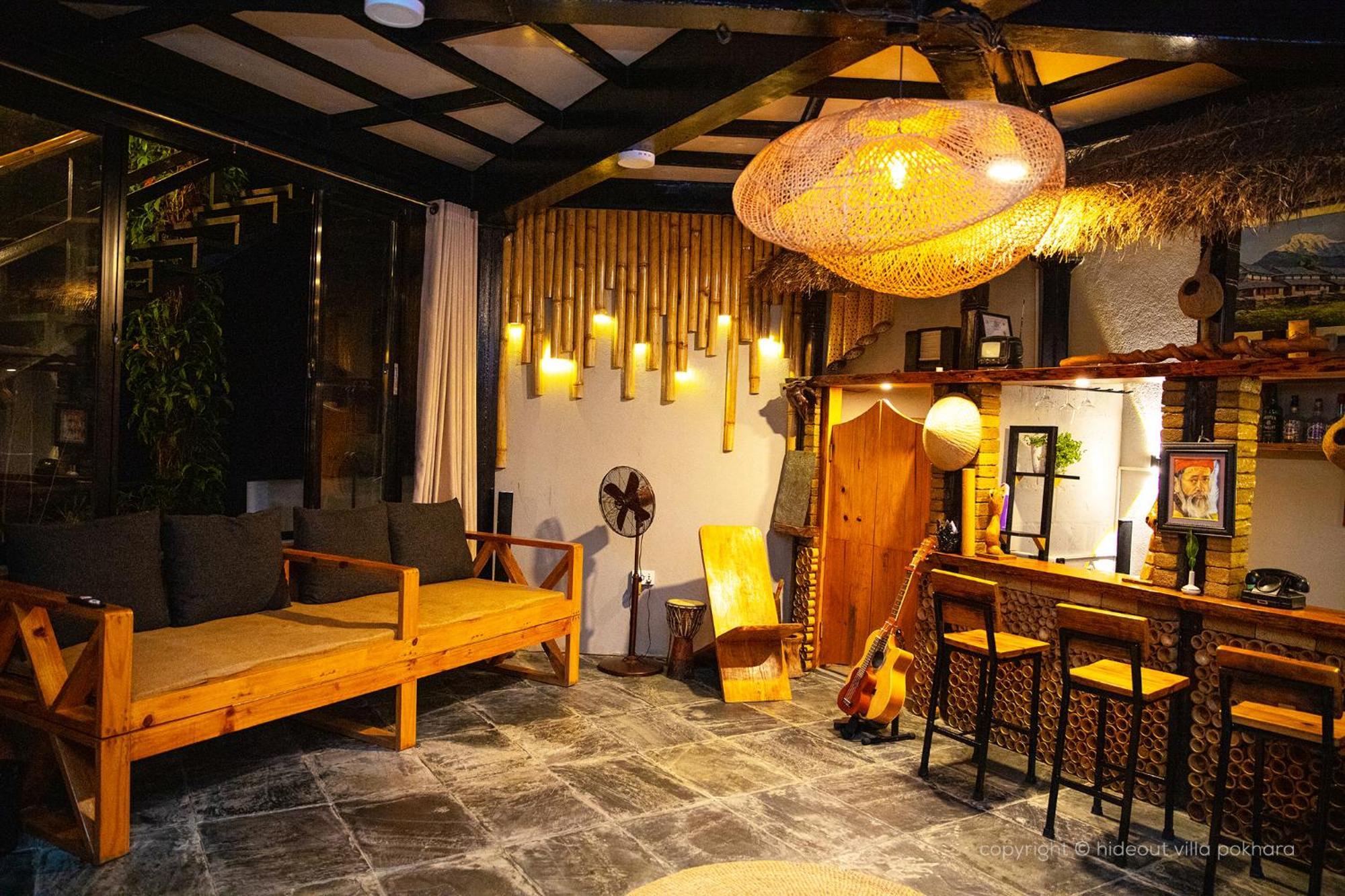 The Hideout Villa Pokhara Extérieur photo